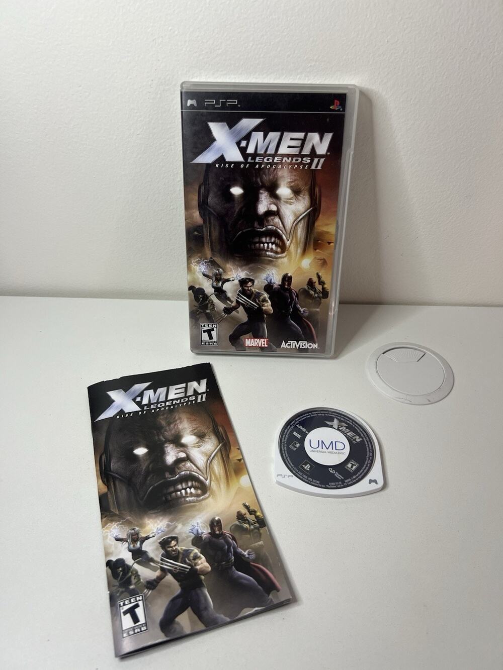 X-Men Legends II: Rise of Apocalypse (Sony PSP, 2005) CIB Clean Disc